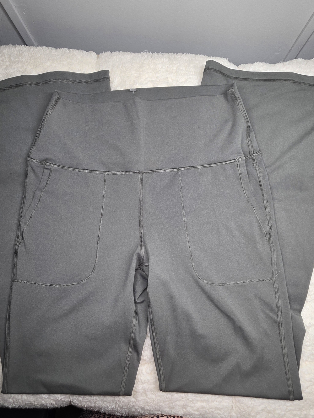 90 Degree By Reflex Green Flare Leggings with Pockets
